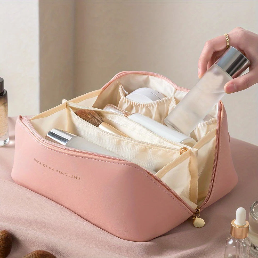 Rose Land — A nécessaire que acaba com a bagunça da maquiagem dentro da bolsa